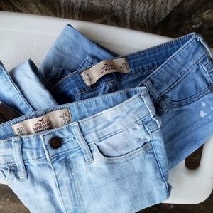 Hollister Light Wash Jean's / Two Pairs
